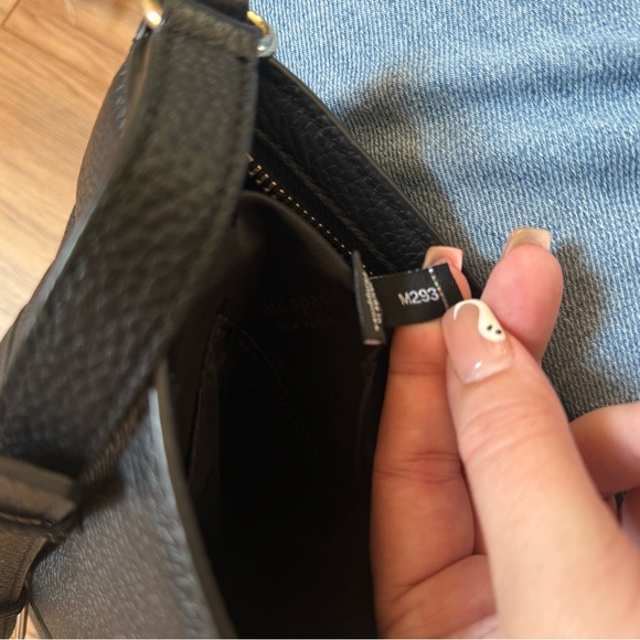 Kate Spade southport avenue cora crossbody bag
Kate Spade New York - Picture 12 of 16